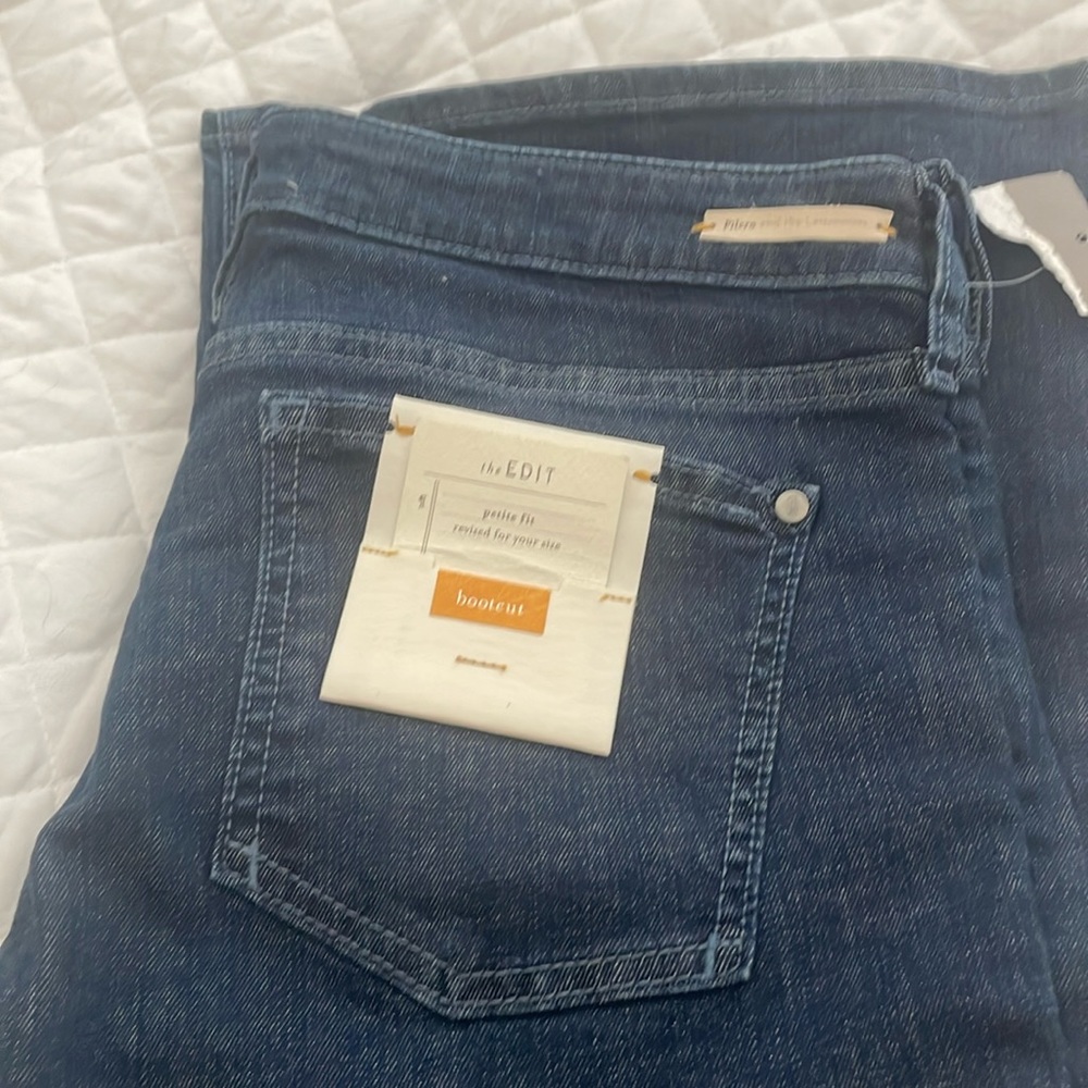 Pilcro and the Letterpress…new ..never worn. Size 30 bootcut petite fit jeans